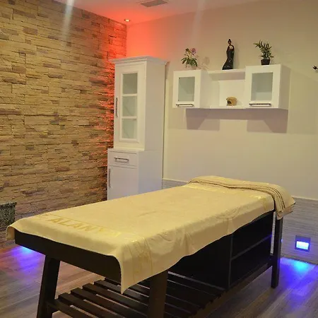 Apartman Crystal Garden