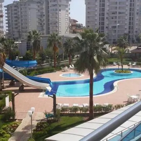 Apartman Crystal Garden