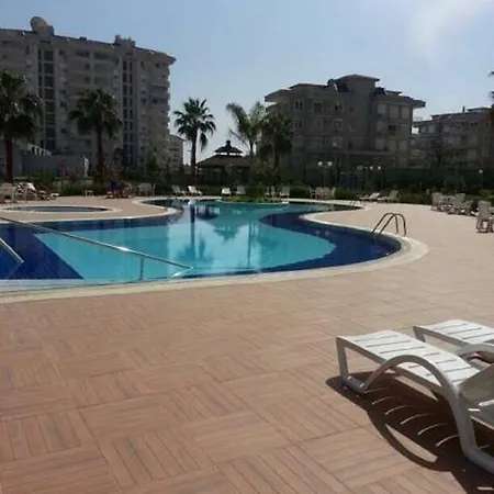 Crystal Garden Apartman