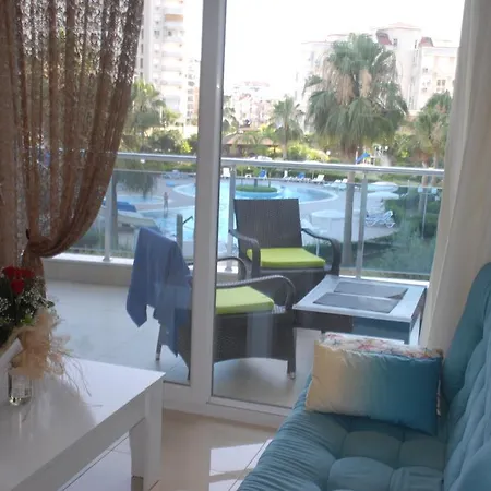 Apartman Crystal Garden *