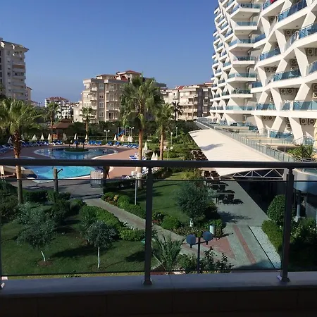 Crystal Garden Apartman Alanya