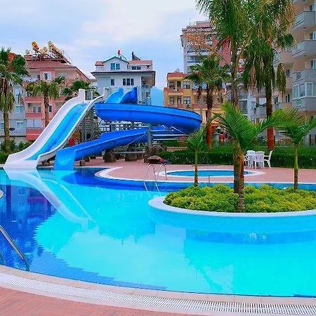 Crystal Garden Apartamento *